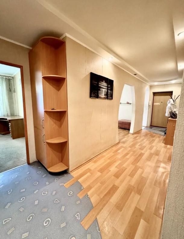 Квартира, 3-кімн., Харьков, Аэропорт, Мерефянское шоссе