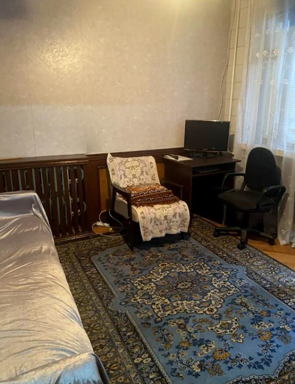 Квартира, 3-кімн., Харьков, ХТЗ, Александровский пр.