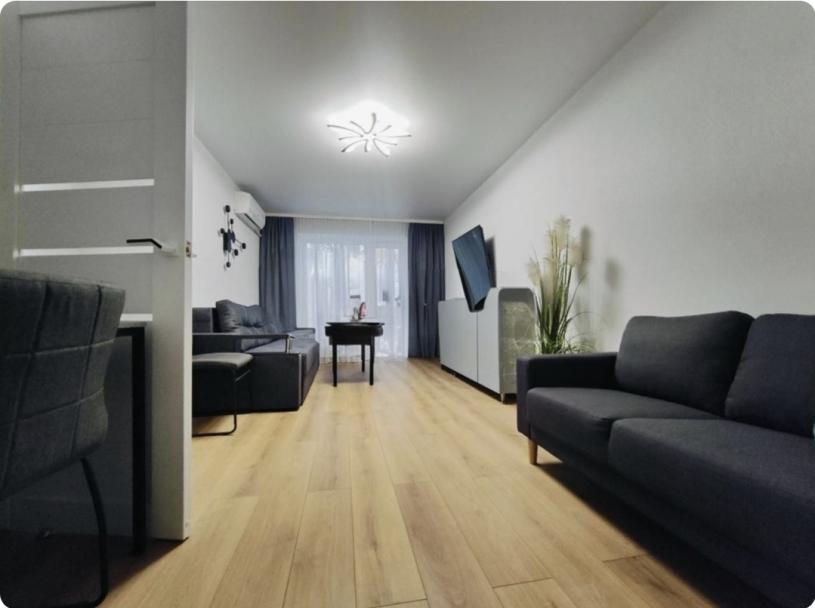 Квартира, 2-кімн., Харьков, Павлово Поле, Шекспира