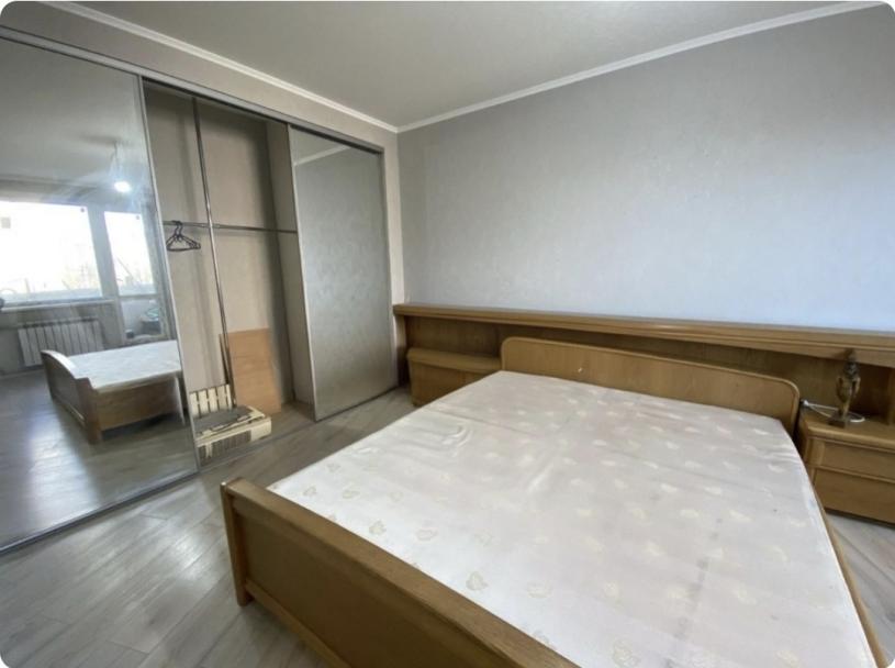 Квартира, 4-кімн., Харьков, 2 Северная Салтовка, Леся Сердюка (Командарма Корка)