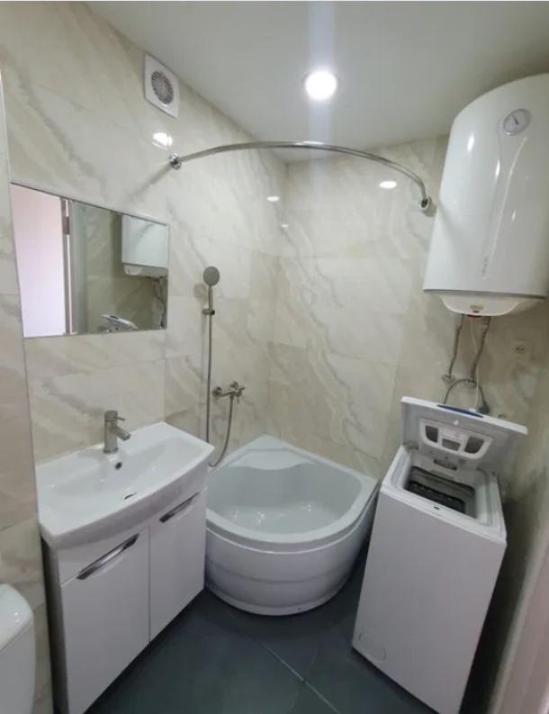 Квартира, 3-кімн., Харьков, 524м/р, Непокоренных (Героев Труда)