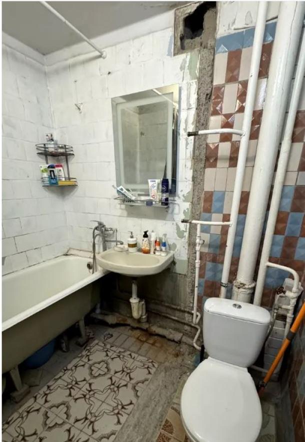 Квартира, 1-кімн., Харьков, 606м/р, Тракторостроителей просп.