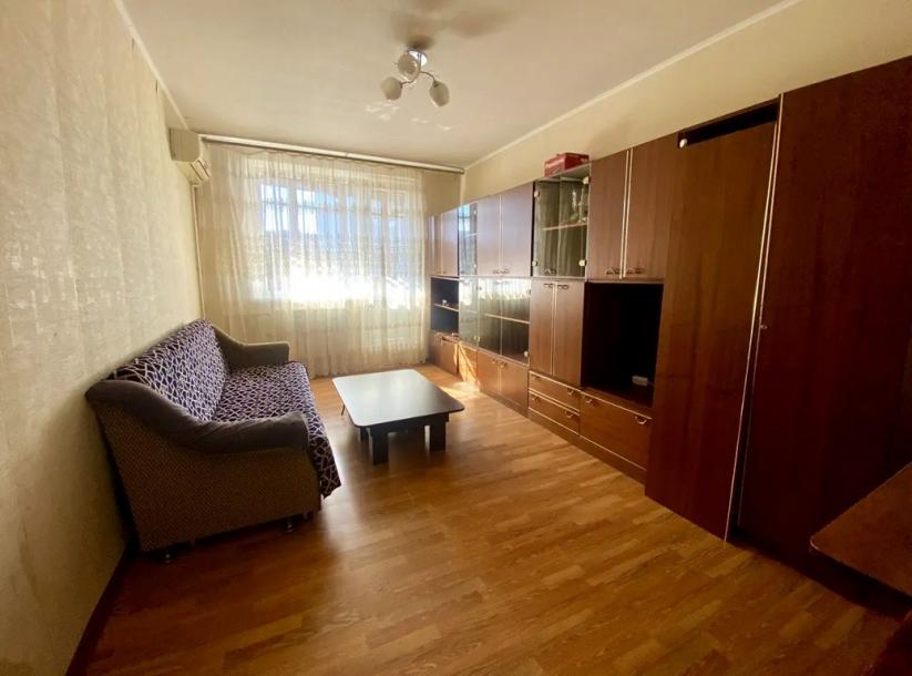 Квартира, 2-кімн., Харьков, Алексеевка, Ахсарова