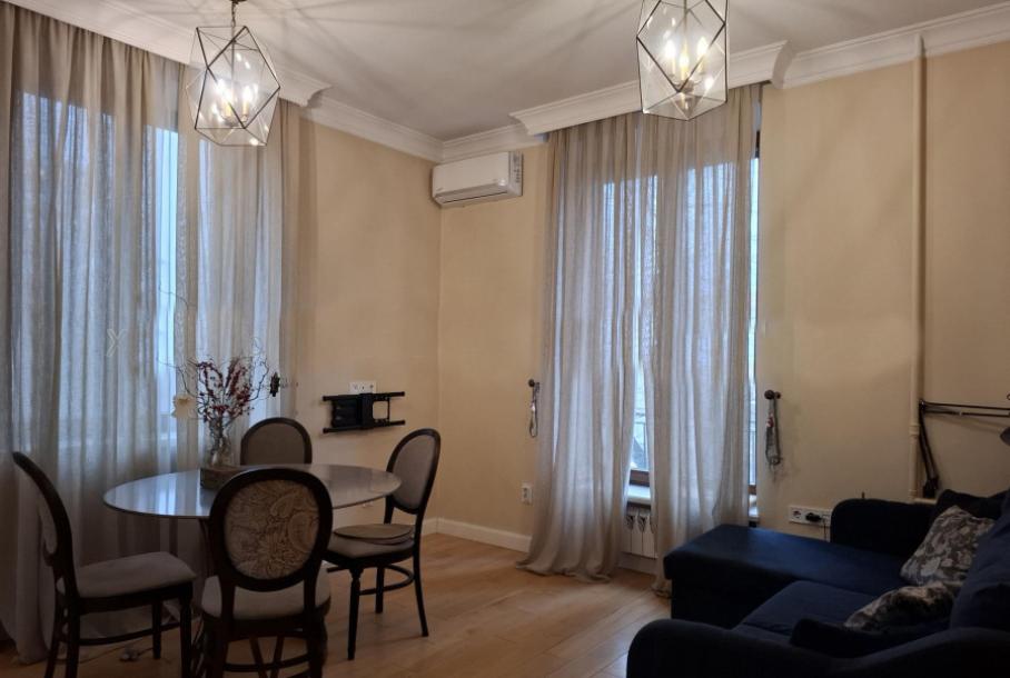 Квартира, 3-кімн., Харьков, ХТЗ, Библика