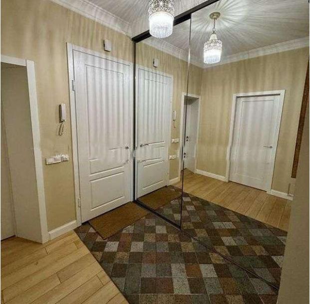 Квартира, 3-кімн., Харьков, ХТЗ, Библика