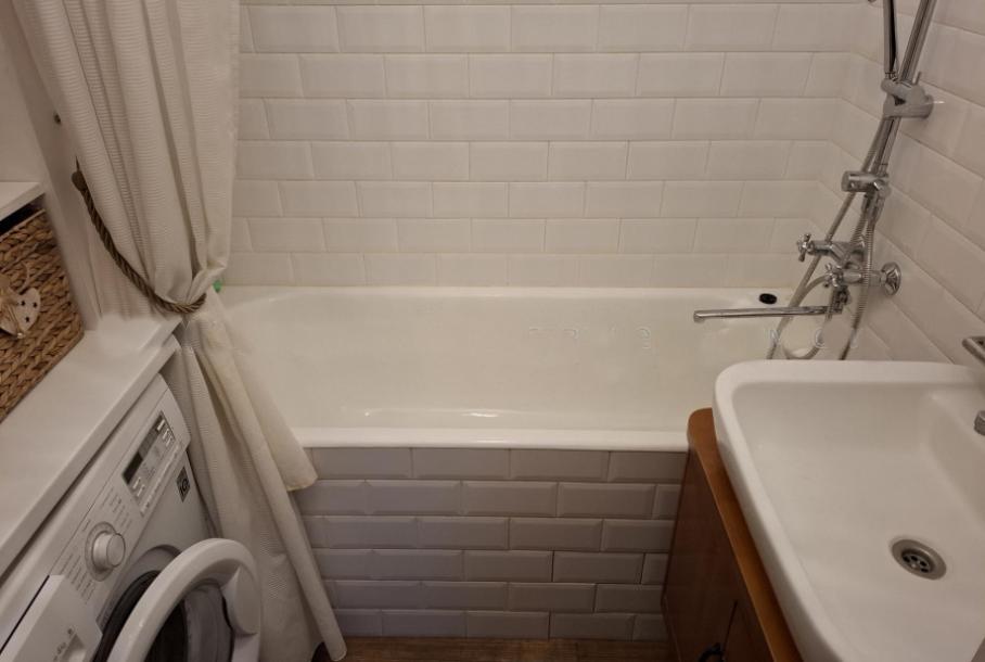 Квартира, 3-кімн., Харьков, ХТЗ, Библика