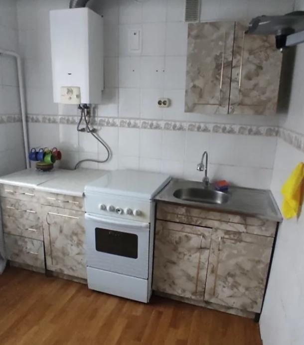 Квартира, 1-кімн., Харьков, Аэропорт, Аэрокосмический просп. (Гагарина проспект)