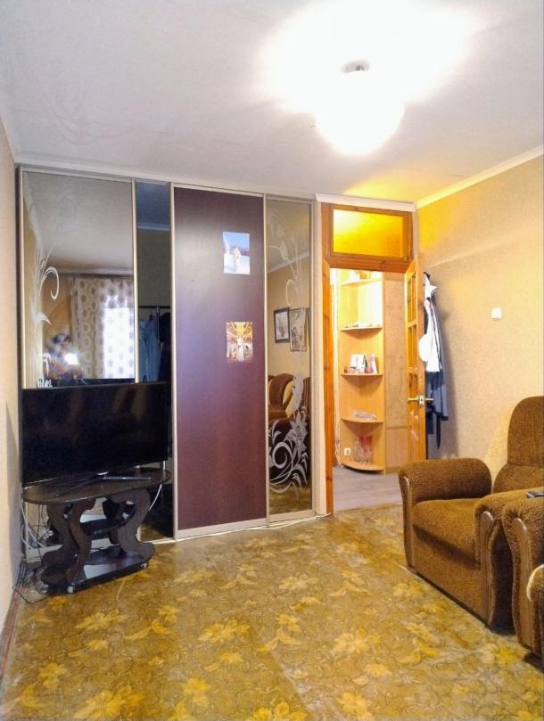 Квартира, 3-кімн., Харьков, Алексеевка, Ахсарова