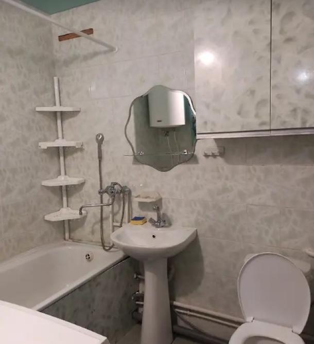 Квартира, 1-кімн., Харьков, Алексеевка, Ахсарова