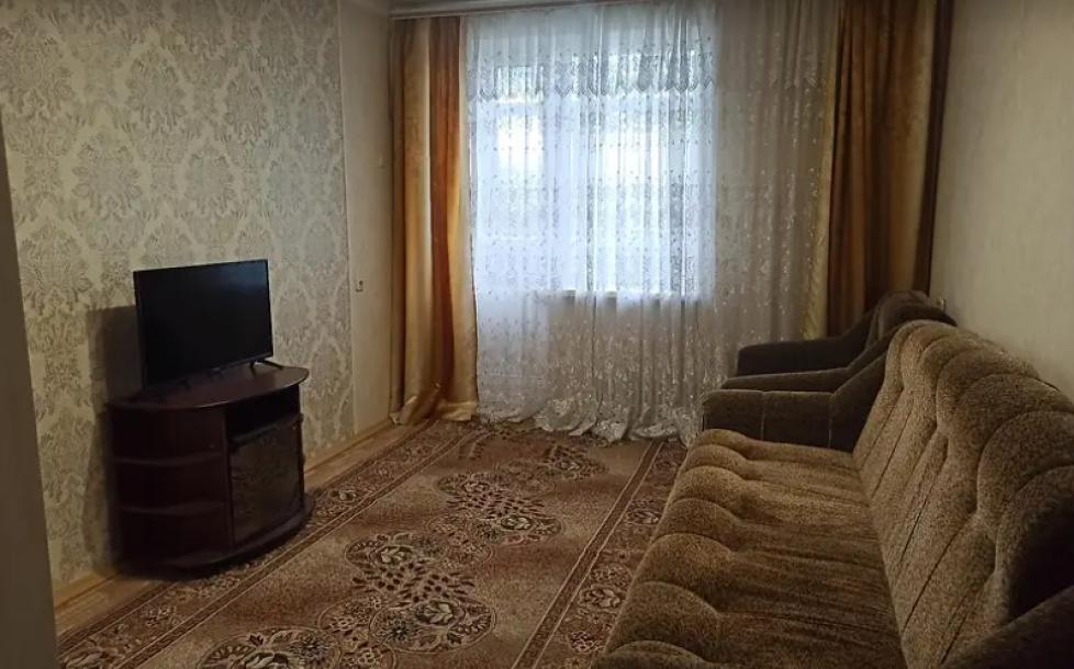 Квартира, 1-кімн., Харьков, Алексеевка, Ахсарова