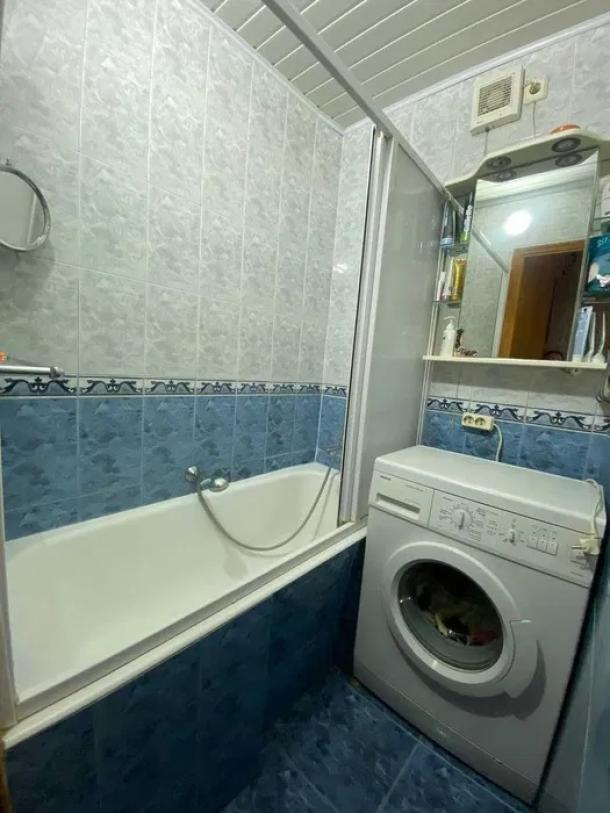 Квартира, 2-кімн., Харьков, Новые Дома, Каденюка (Танкопия)