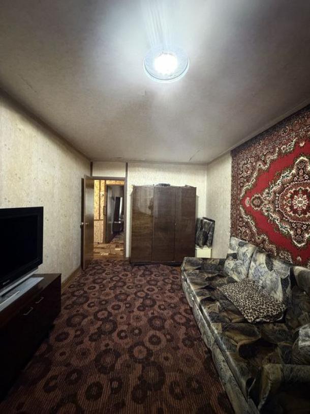 Квартира, 3-кімн., Харьков, Холодная Гора, Холодногорская (Елизарова)