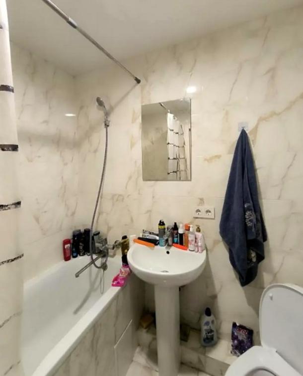 Квартира, 1-кімн., Харьков, Песочин, Транспортная