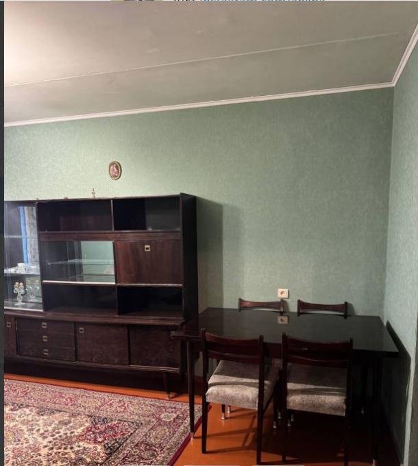 Квартира, 4-кімн., Харьков, Павлово Поле, 23 Августа