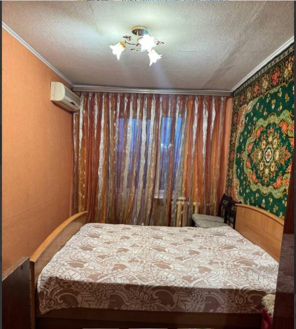 Квартира, 4-кімн., Харьков, Павлово Поле, 23 Августа