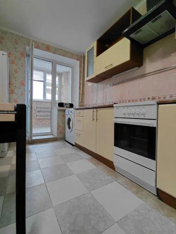 Квартира, 1-кімн., Харьков, Новожаново, Академика Богомольца