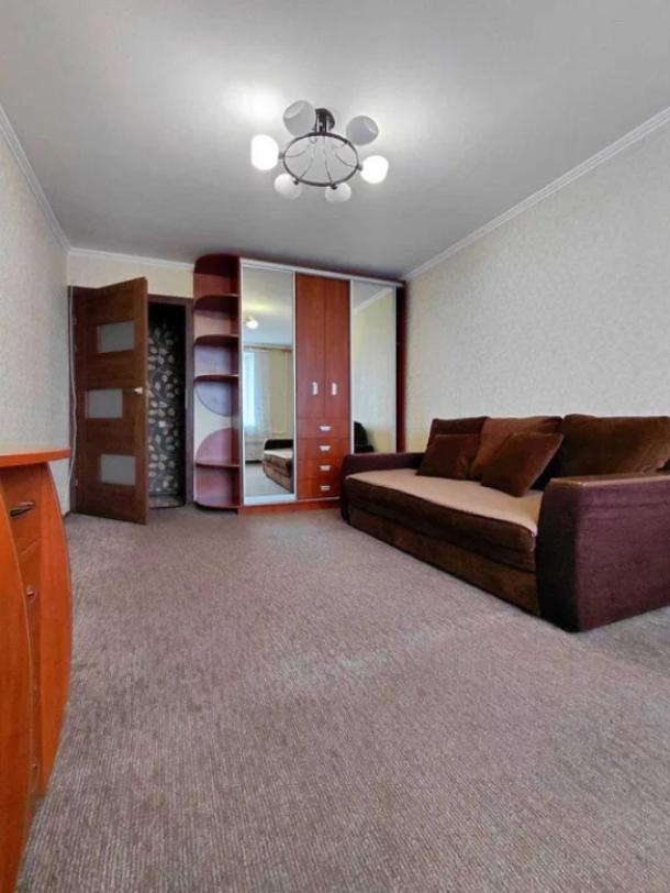 Квартира, 1-кімн., Харьков, Новожаново, Академика Богомольца