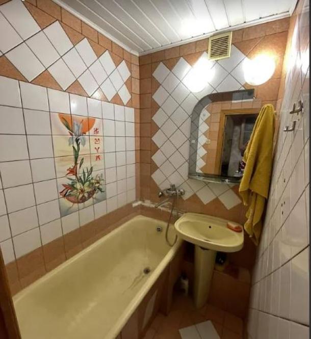 Квартира, 2-кімн., Харьков, 533м/р, Светлая