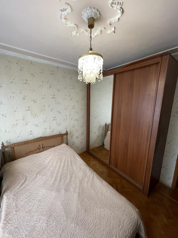 Квартира, 2-кімн., Харьков, 533м/р, Светлая