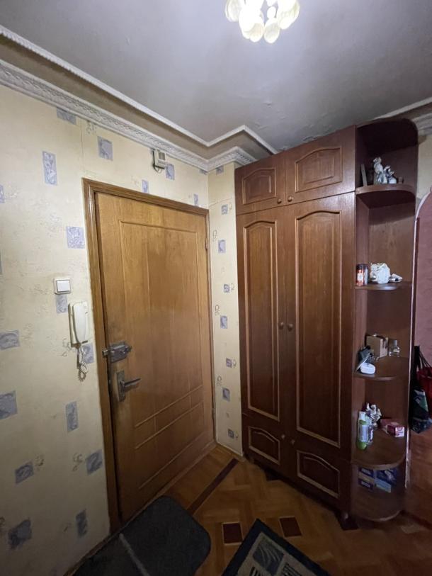 Квартира, 2-кімн., Харьков, 533м/р, Светлая