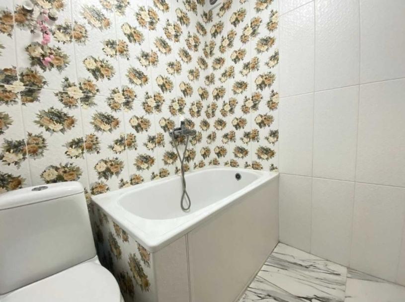 Квартира, 1-кімн., Харьков, 606м/р, Тракторостроителей просп.