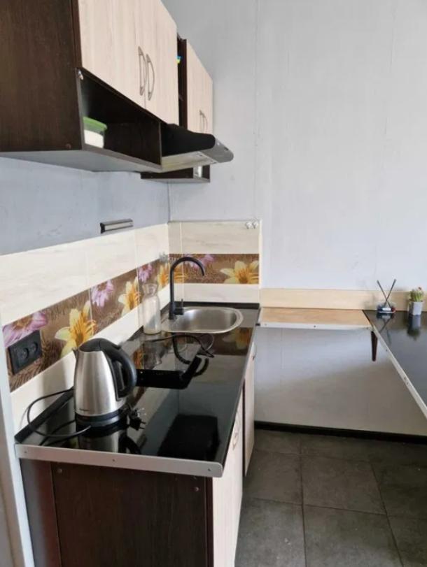 Купить гостинка, Харьков, Спортивная метро, Дмитрия Коцюбайло (Державинская)