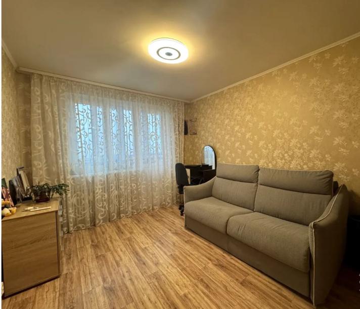 Квартира, 3-кімн., Харьков, Холодная Гора, Ильинская