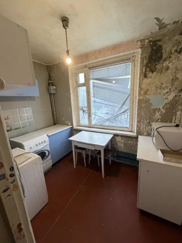 Квартира, 2-кімн., Харьков, 607м/р, Тракторостроителей просп.