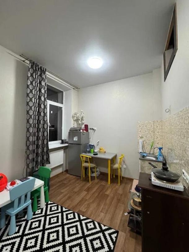 Гостинка, Харьков, ХТЗ, Индустриальный просп. (Фрунзе проспект)