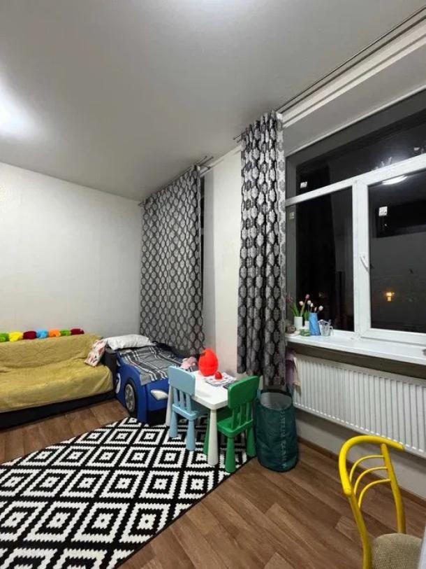 Гостинка, Харьков, ХТЗ, Индустриальный просп. (Фрунзе проспект)