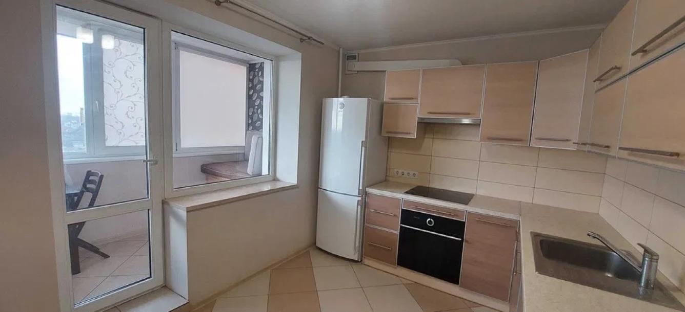 Квартира, 2-кімн., Харьков, Восточный, Роганская