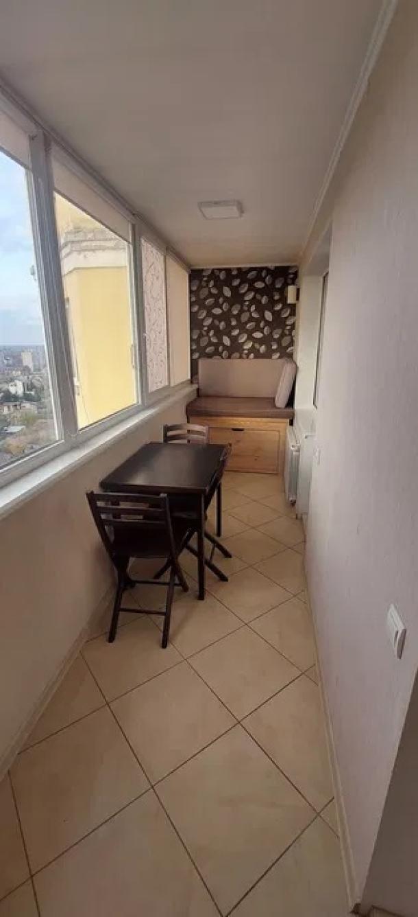 Квартира, 2-кімн., Харьков, Восточный, Роганская