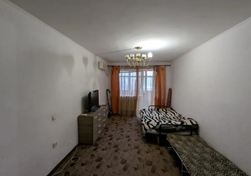 Квартира, 1-кімн., Харьков, Центральный рынок метро, Резниковский пер.