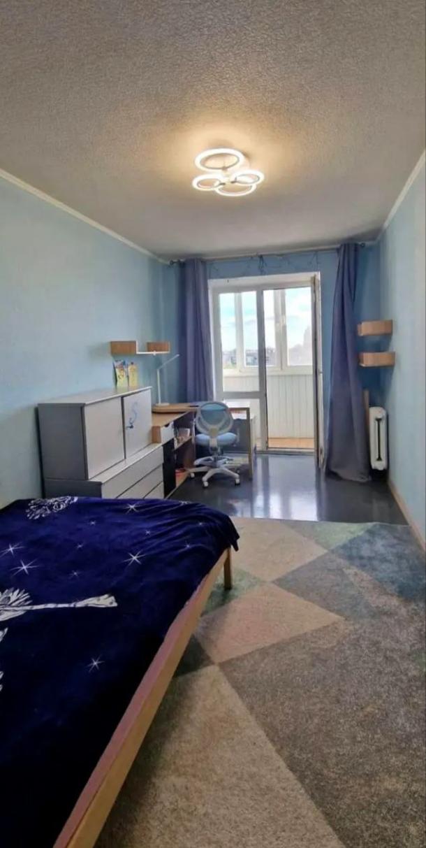 Квартира, 3-кімн., Харьков, Новые Дома, Байрона пр. (Героев Сталинграда пр.)