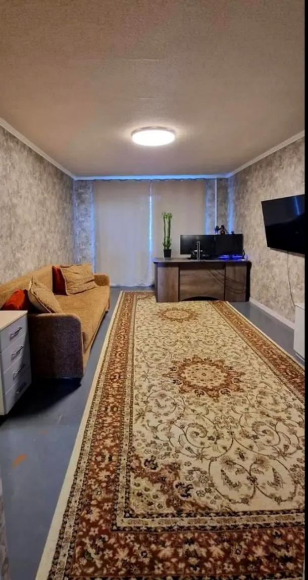 Квартира, 3-кімн., Харьков, Новые Дома, Байрона пр. (Героев Сталинграда пр.)