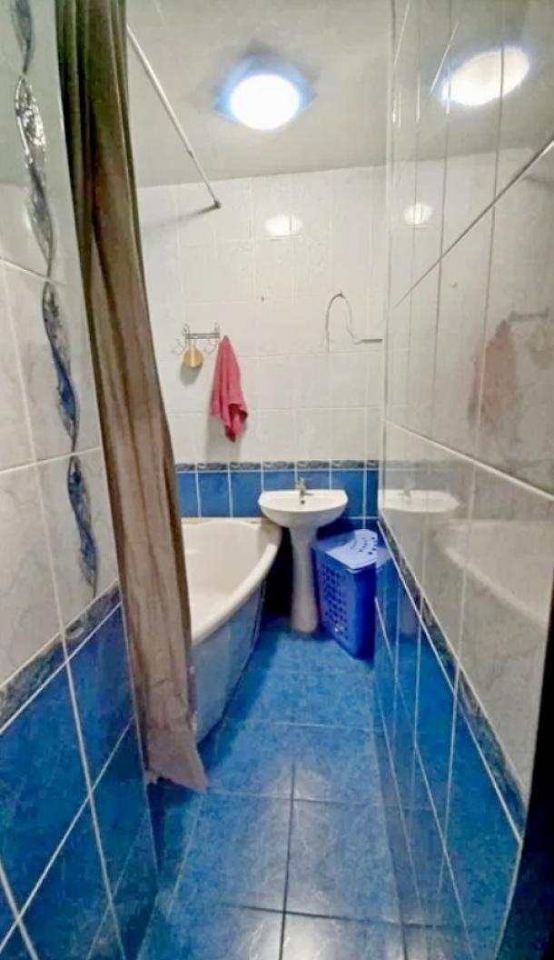 Квартира, 2-кімн., Чугуев, Чугуевский район, Харьковская