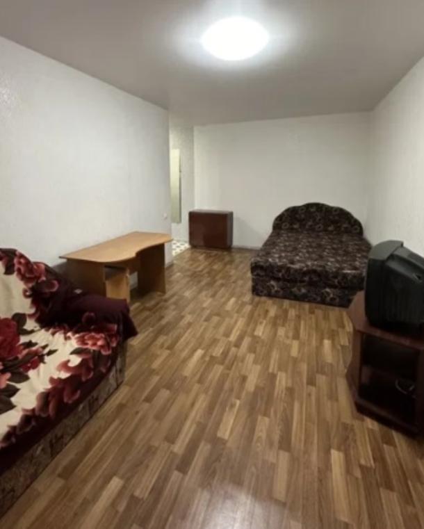 Квартира, 1-кімн., Харьков, 602м/р, Познанская