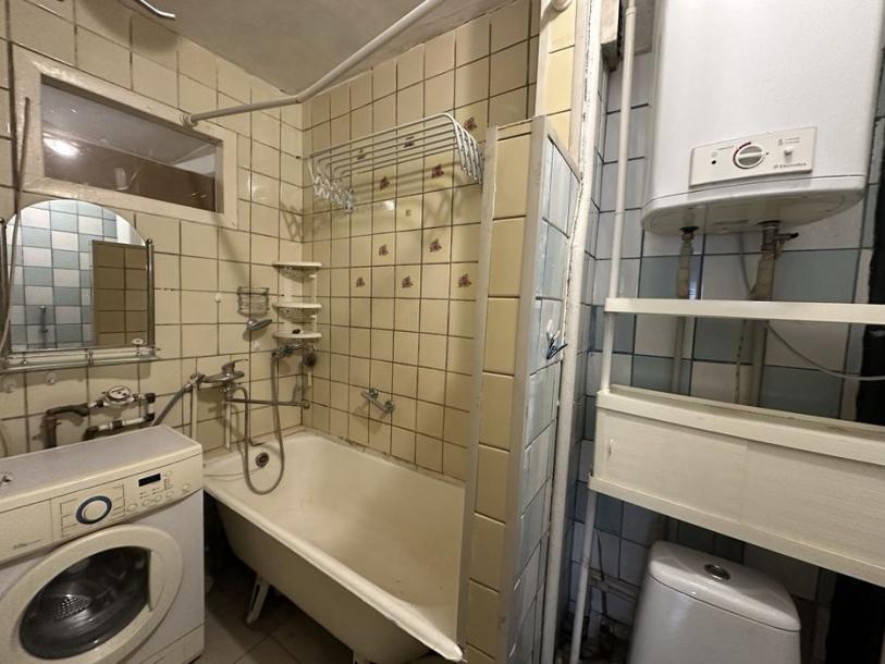 Квартира, 2-кімн., Харьков, Новые Дома, Каденюка (Танкопия)