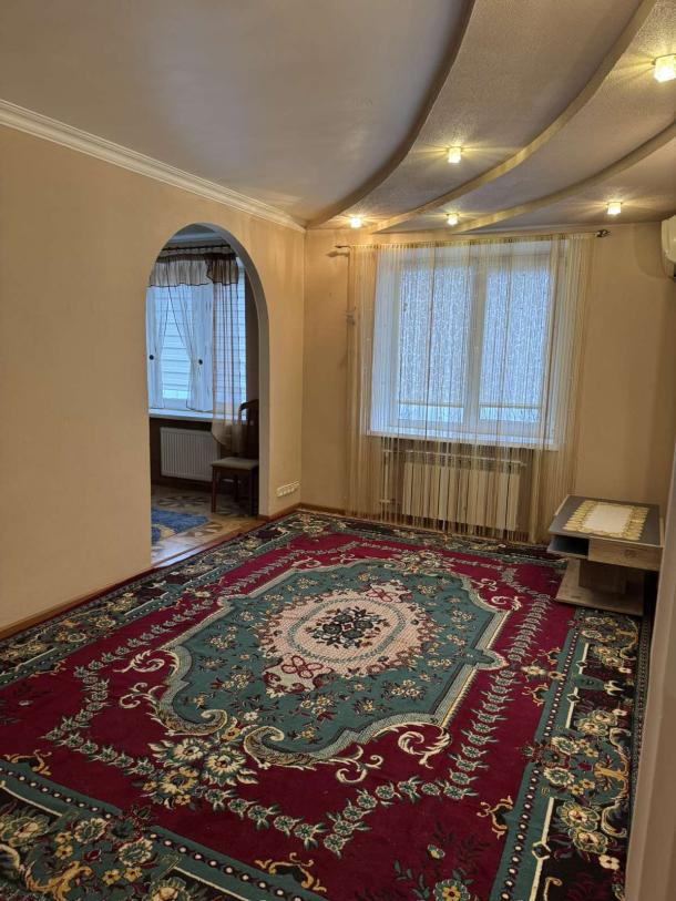 Квартира, 3-кімн., Харьков, Новые Дома, Льва Ландау пр.