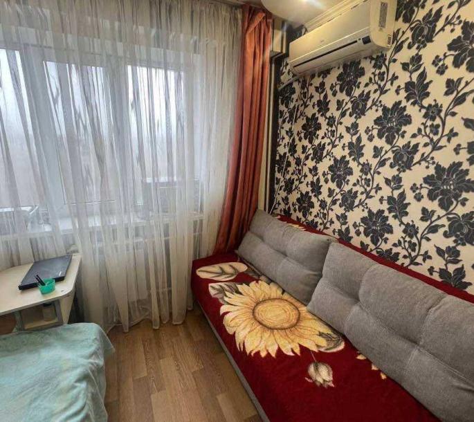 Гостинка, Харьков, ХТЗ, 12-го Апреля