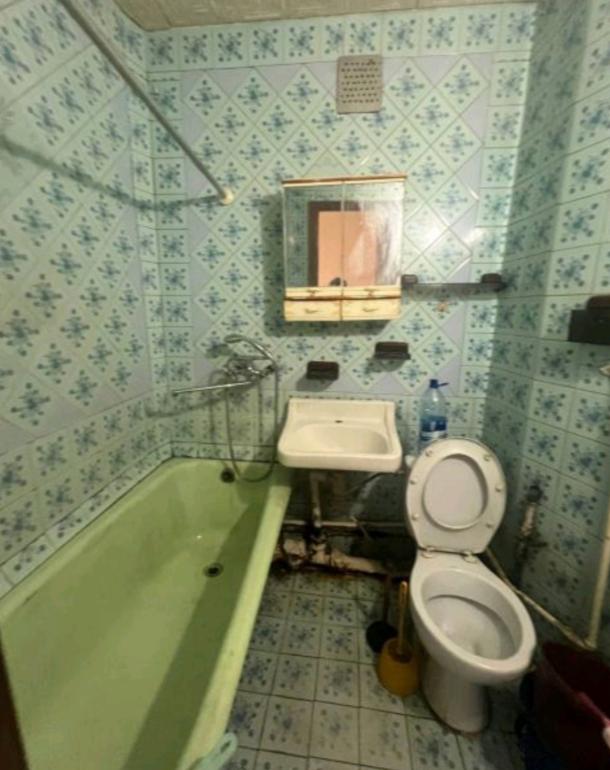 Квартира, 1-кімн., Харьков, Гагарина метро , Аэрокосмический просп. (Гагарина проспект)