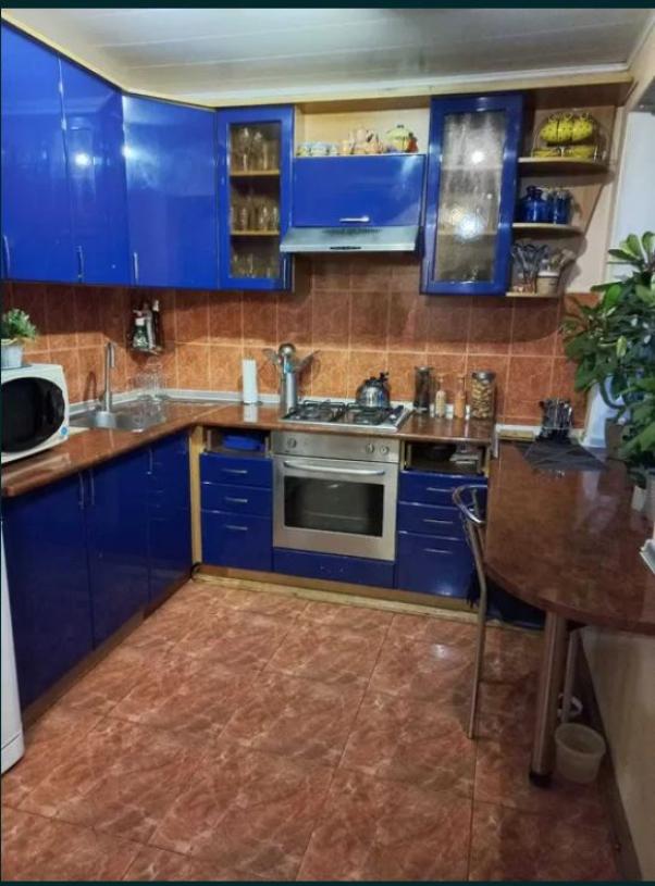 Квартира, 3-кімн., Харьков, Новые Дома, Байрона пр. (Героев Сталинграда пр.)