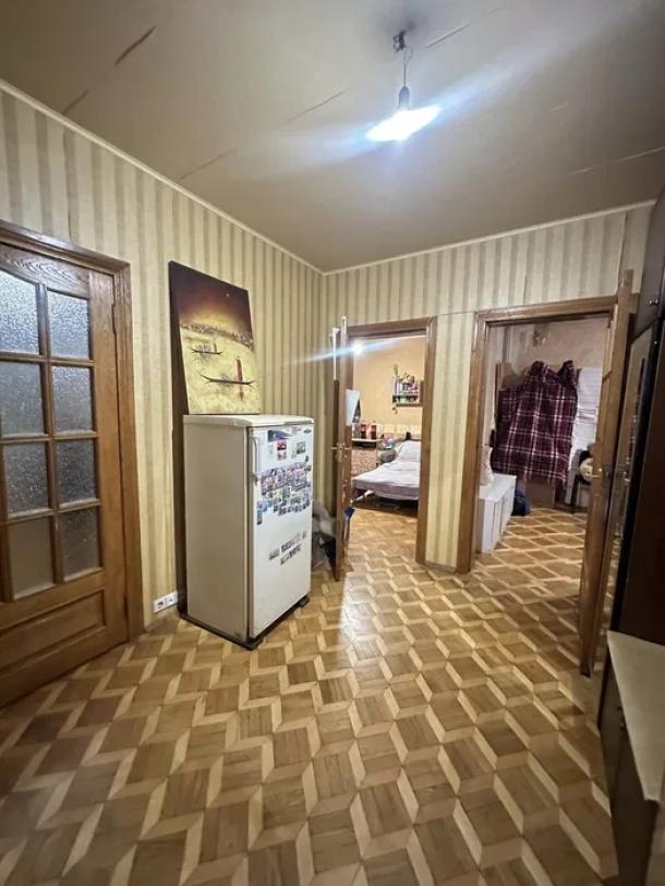 Квартира, 3-кімн., Харьков, 1 Северная Салтовка, Леся Сердюка (Командарма Корка)