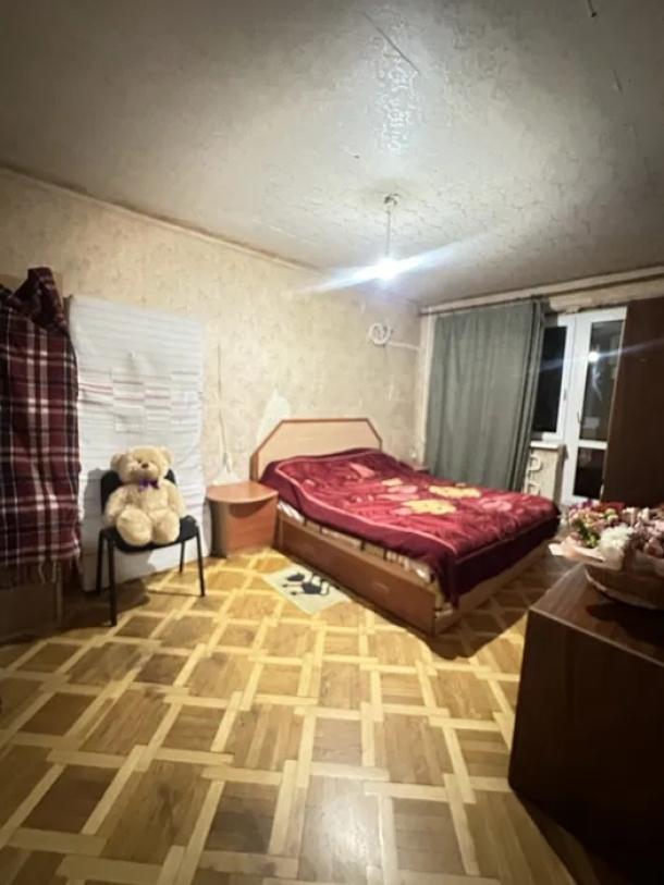 Квартира, 3-кімн., Харьков, 1 Северная Салтовка, Леся Сердюка (Командарма Корка)