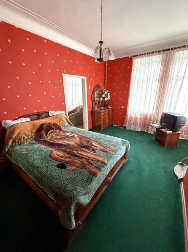 Квартира, 3-кімн., Харьков, ХТЗ, Библика