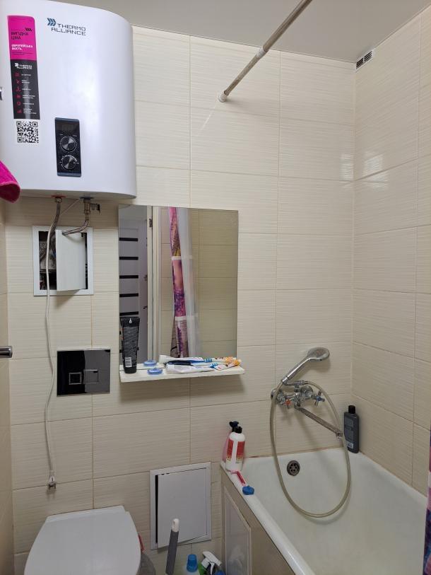 Квартира, 3-кімн., Харьков, Новые Дома, Льва Ландау пр.