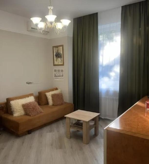 Квартира, 2-кімн., Харьков, Центр, Дарвина