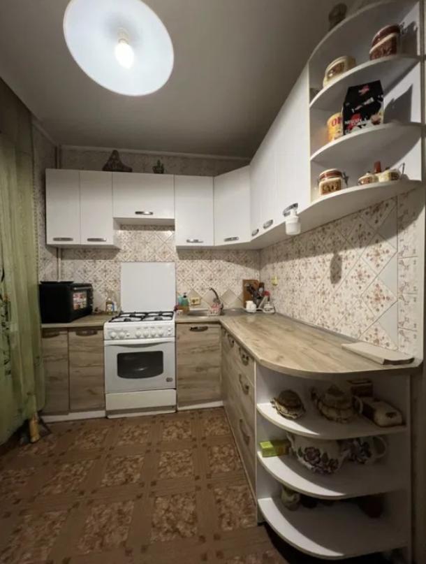 Квартира, 3-кімн., Харьков, Спортивная метро, Фесенковский в-зд