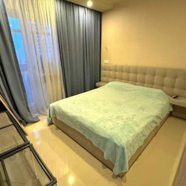 Квартира, 2-кімн., Харьков, Гагарина метро , Аэрокосмический просп. (Гагарина проспект)