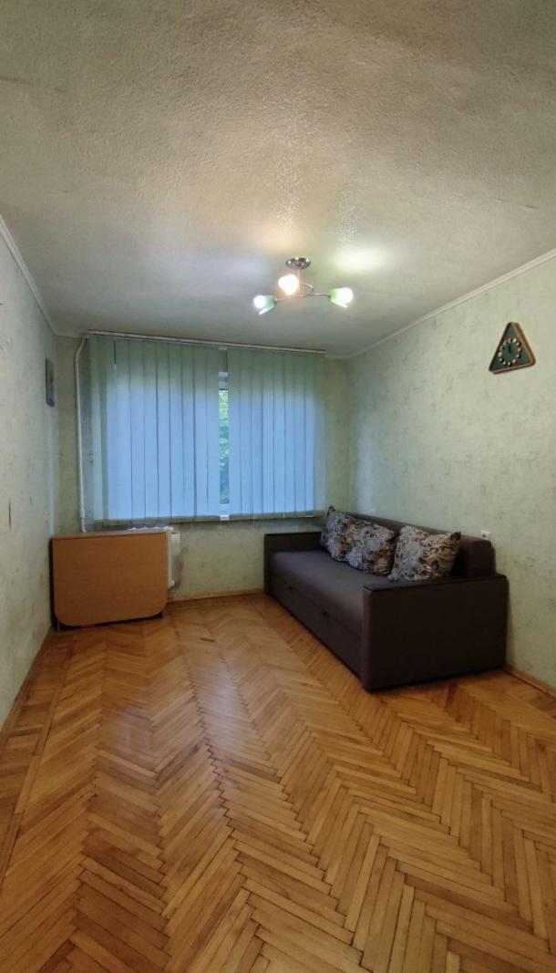 Квартира, 2-кімн., Харьков, Павлово Поле, Деревянко